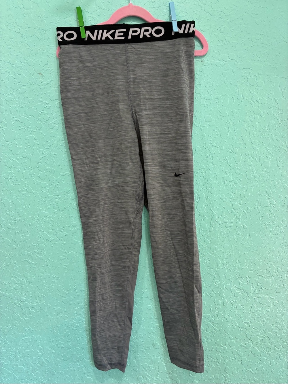 Nike Pro women’s dri Fit leggings run athletic yoga small sports